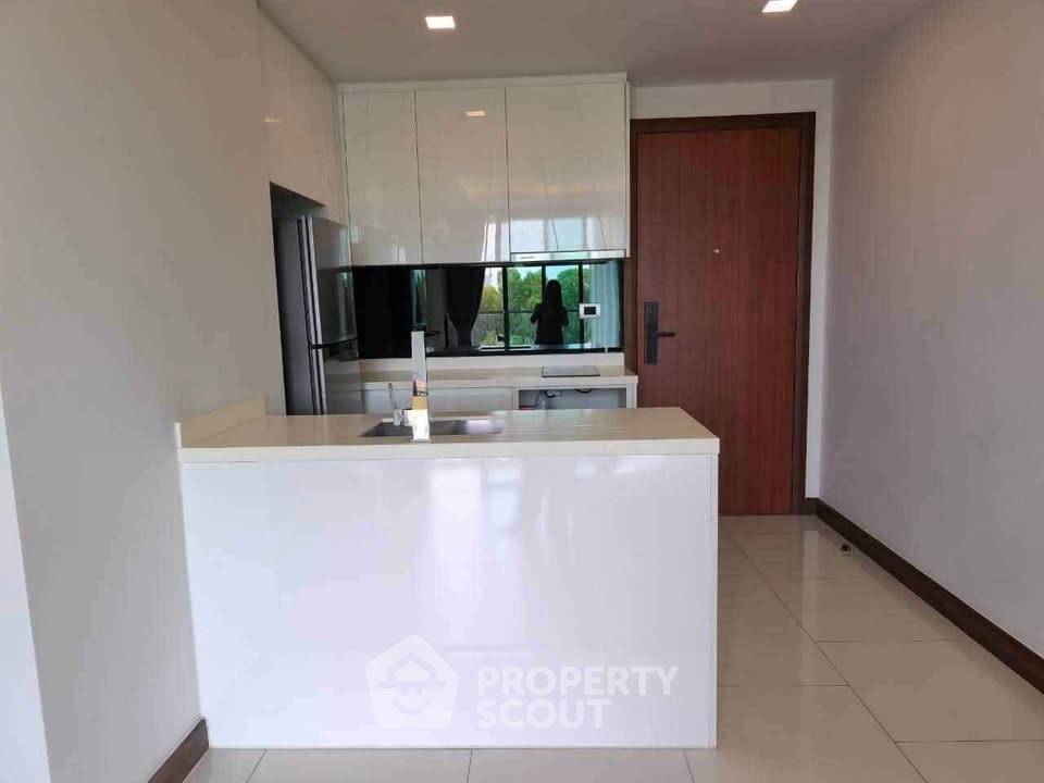รูป คอนโดหนึ่งห้องนอน The Peak Towers ทำเลพระตำหนัก (ID 3406427) - รูปที่ 16/21