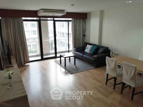2-BR Condo at Green Point Silom near BTS Chong Nonsi (ID 3408699)