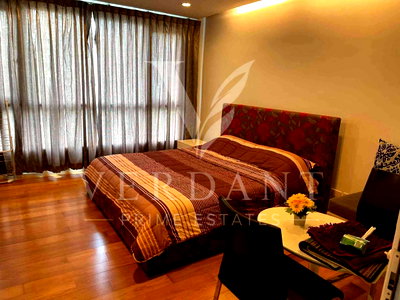 Condos for sale : 🏢 15 Sukhumvit Residences studio room, good for investment