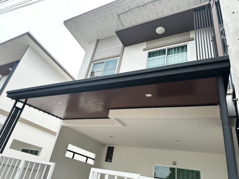 For Sale: Corner-Plot Townhome at Poomthara Kanchanaphisek – Bang Bua Thong