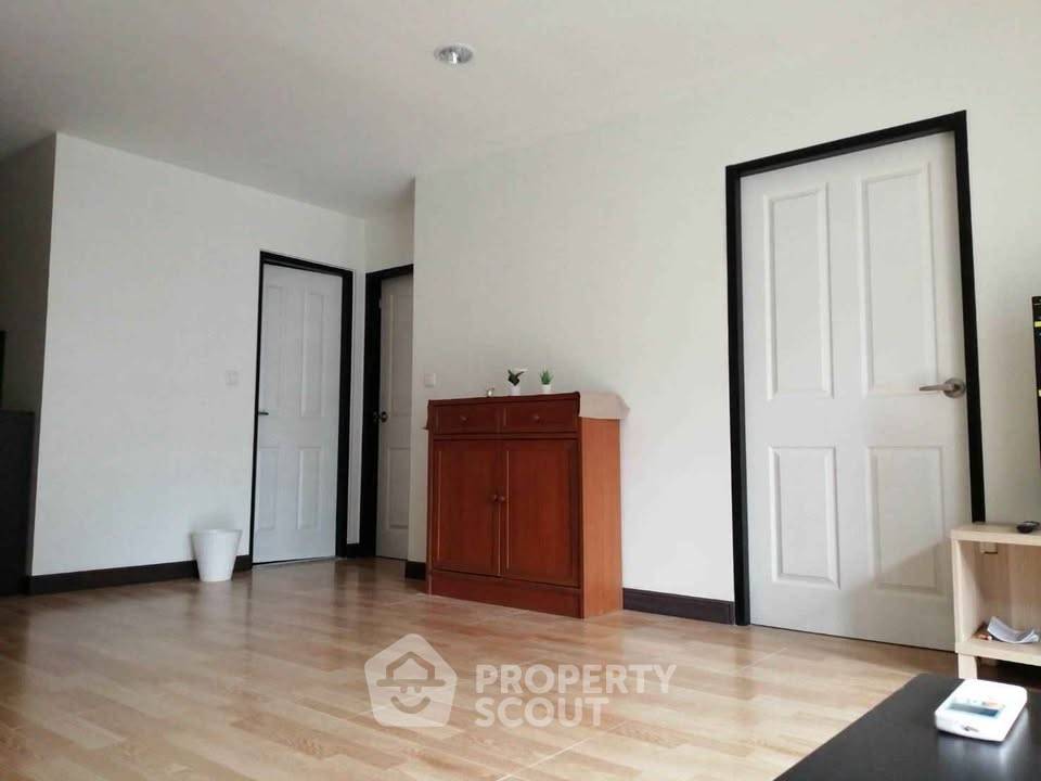 picture 2-BR Condo at Green Point Silom near BTS Chong Nonsi (ID 3408699) - 14/15