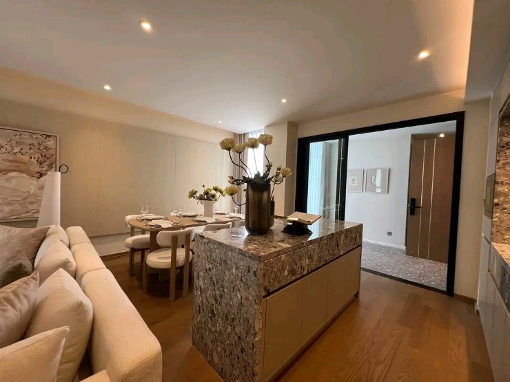 picture For Rent Via 34 Luxury Pet friendly 2 Beds  - 8/16