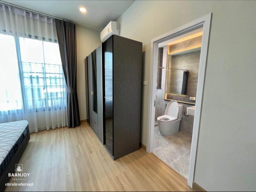 รูป 🏡✨ ให้เช่าทาวน์โฮมหลังมุม บริทาเนีย วงแหวน–จตุโชติ 3 ห้องนอน 3 ห้องน้ำ บ้านใหม่ พร้อมเฟอร์นิเจอร์ครบ! 🚗 จอดรถได้รวม 3 คัน - รูปที่ 11/18