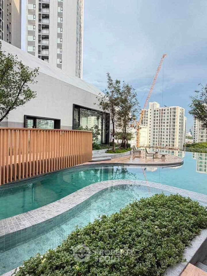 picture 2-BR Condo At COBE Ratchada-Rama 9 Near MRT Huai Khwang (ID 3410593) - 15/21