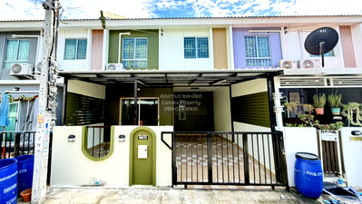 Townhouses for sale Samut Prakarn : For Sale Townhouse/Townhome  , Baan Pruksa 106 Bangpu - Tamru , Bang Pu Mai , Mueang Samut Prakan , Samut Prakarn , CX-174806 ✅ Live chat with us ADD LINE @connexproperty ✅
