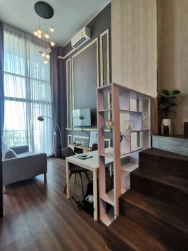 2 bedrooms, 1 bathroom Lofts style at IDEO New Rama9, High floor, City view