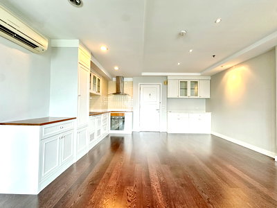 ขายคอนโด : ขาย Diamond Ratchada Condo  2 ห้องนอน 2 ห้องน้ำ  /100 ตรม / ราราเพียง  7,990,000 บาท 