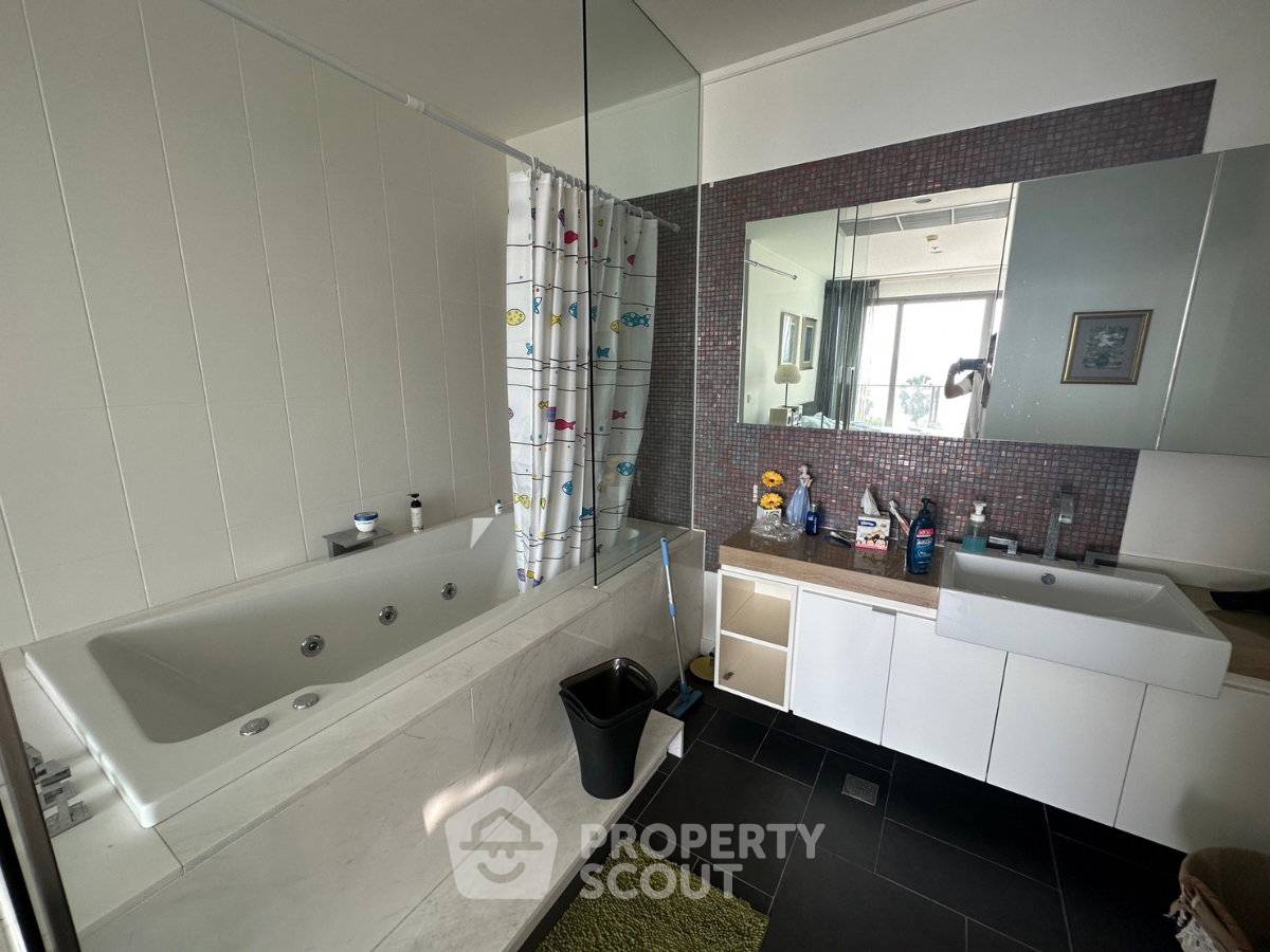 picture 2-BR Condo at Southpoint Pattaya close to Phratamnak (ID 3413270) - 7/32