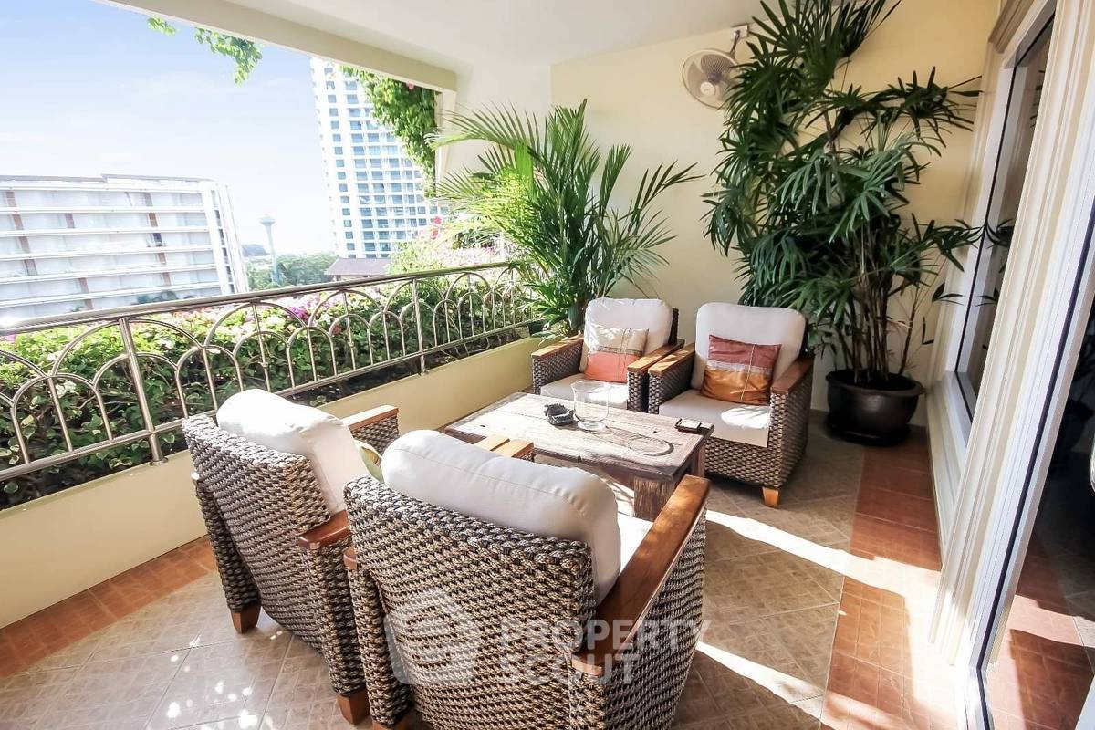 picture 147 Sqm 3-BR Condo For Sale At Nordic Park Hill, Phratamnak (ID 3411357) - 3/15