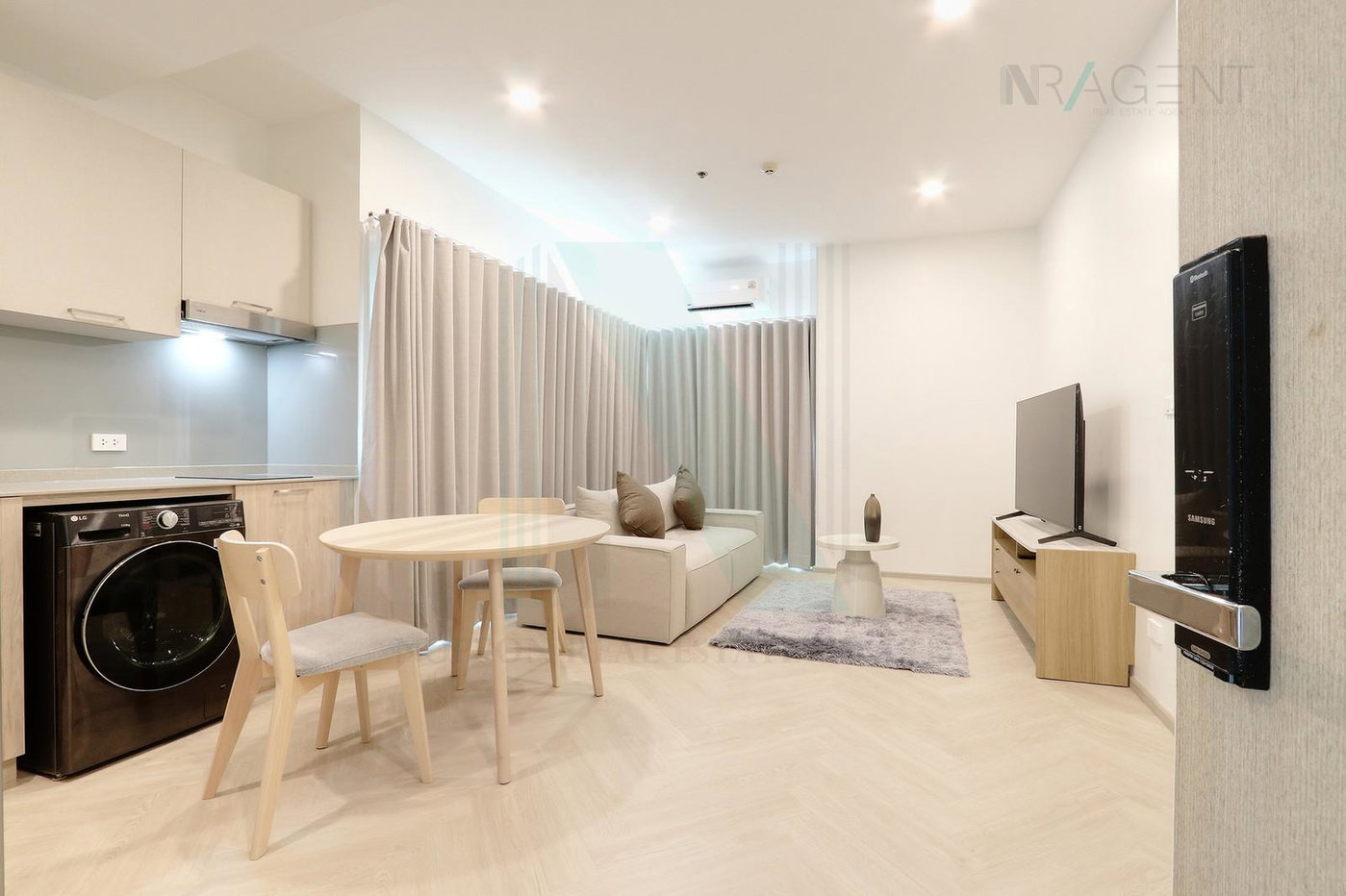 picture For Rent Condo NOBLE REFORM Building 1, Floor 11,1 bed room, Room size 48 sqm - 5/8