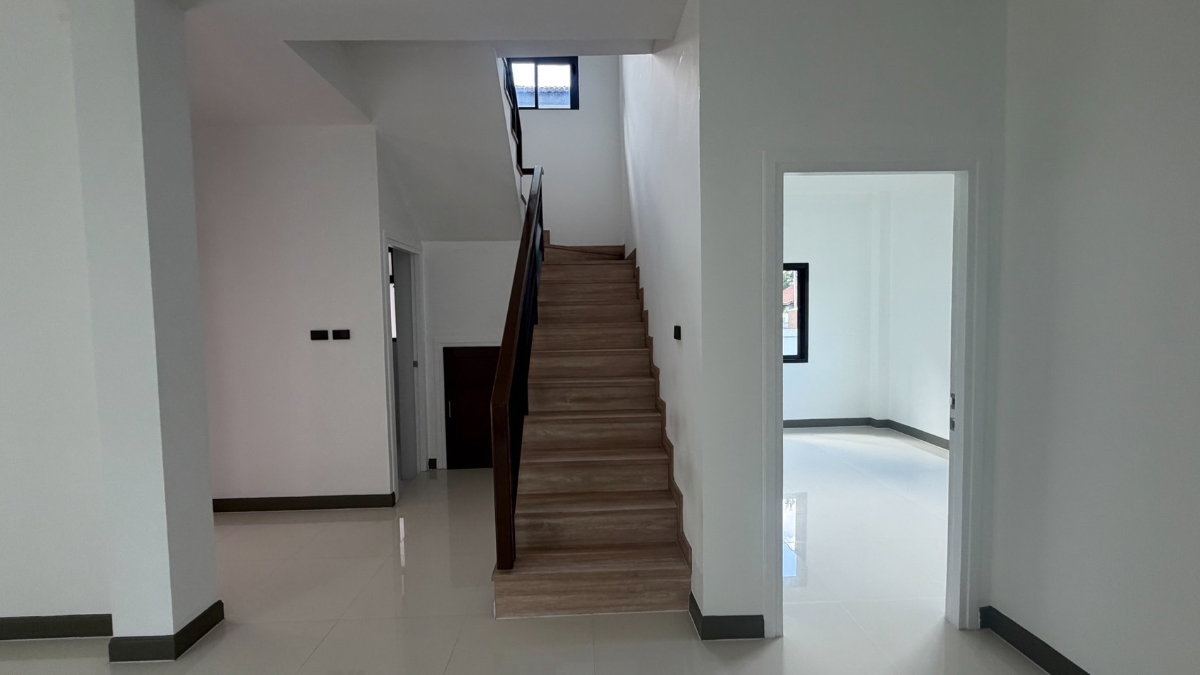 picture D Herbitat House For Sale !! 4 Bedroom 3 Bathroom 1 Kitchen - 7/16