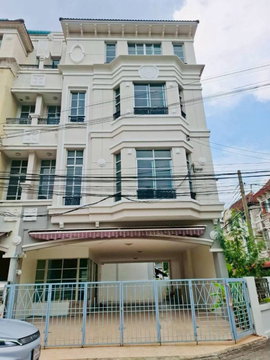 🏡 FOR RENT | BAAN KLANG MUANG THE PARIS RATCHAVIPHA Spacious 4-Storey Corner Townhome | 8-Meter Frontage | 6 Parking Spaces