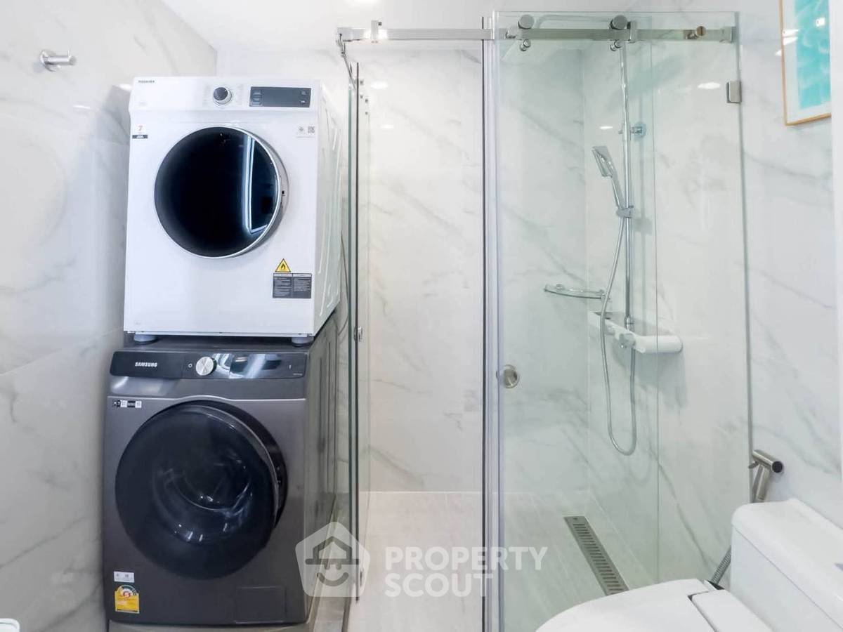 รูป คอนโด 2 ห้องนอน ชั้น 25 ที่ Sukhumvit Suite ใกล้ BTS นานา (ID 3410969) - รูปที่ 10/15