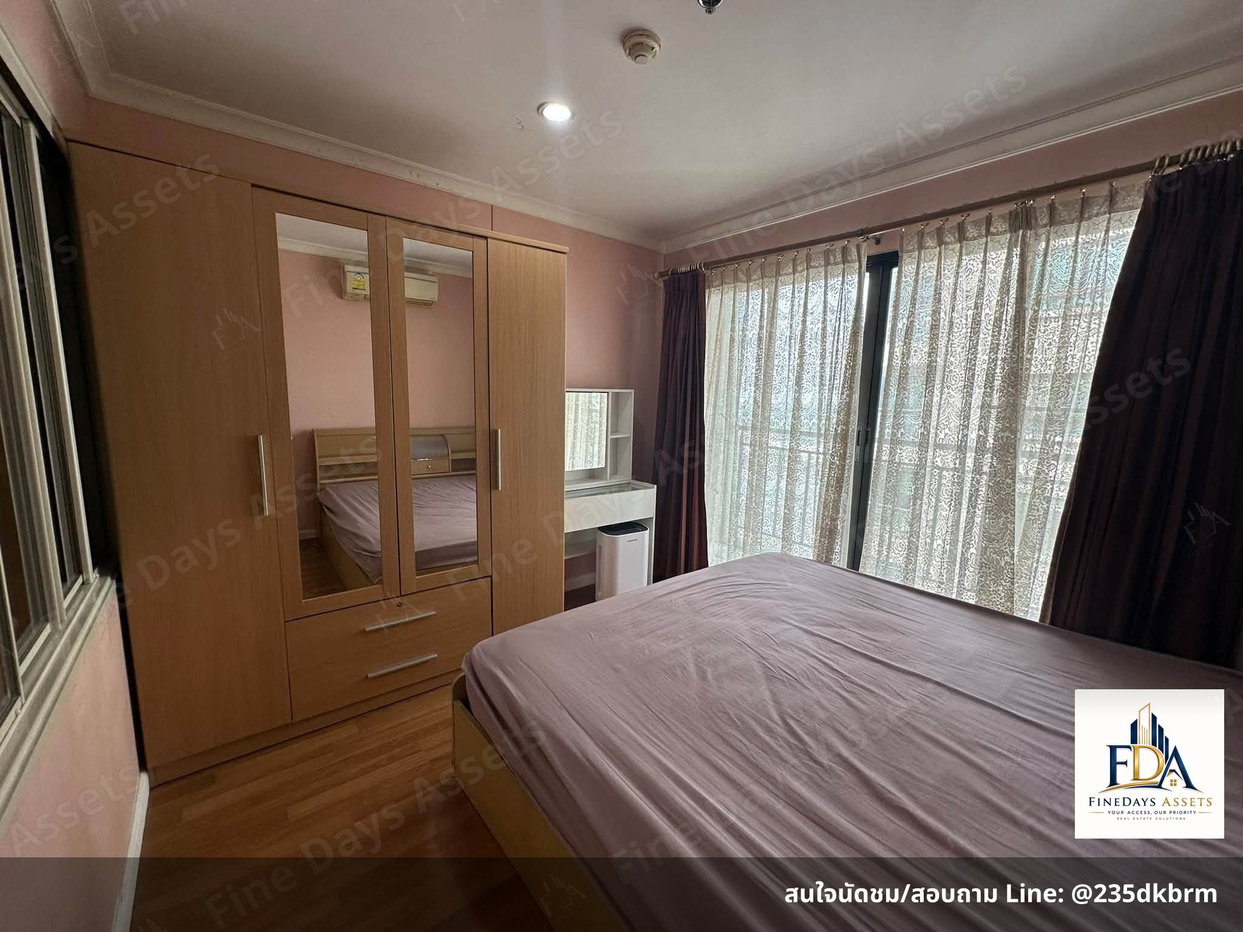 picture ✨ Hot Deal! Lumpini Place Narathiwas - Chaopraya - Spacious 1BR (40 sq.m.), High Floor, Great V - 9/10