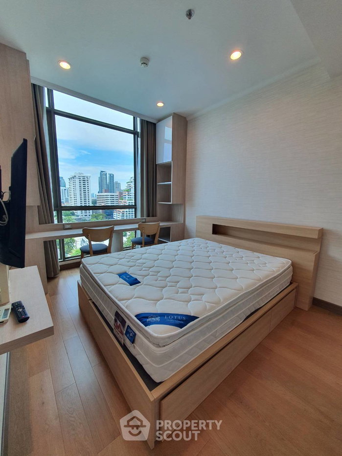 picture 2-BR Condo at Supalai Oriental Sukhumvit 39 near MRT Phetchaburi (ID 3412311) - 5/13