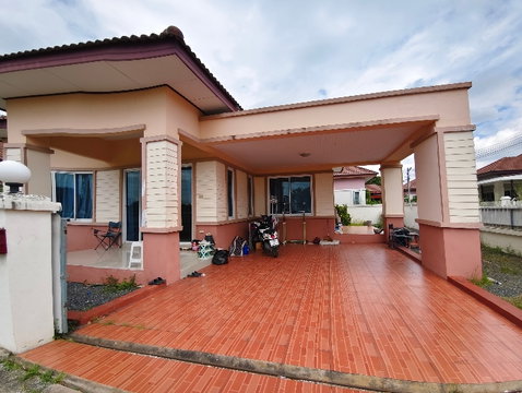 ขายบ้านเดี่ยว พิชชาดา บึง ศรีราชา หลังมุม 64 ตร.ว. เพียง 2.5 ล้าน รีโนเวทมีเงินเหลือ