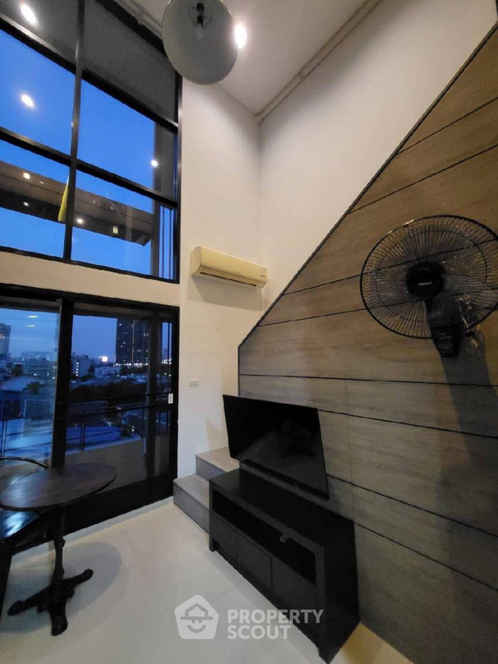 picture 200m To MRT Ratchadaphisek | 1-BR L Loft Ratchada 19 (ID 1470162) - 16/25