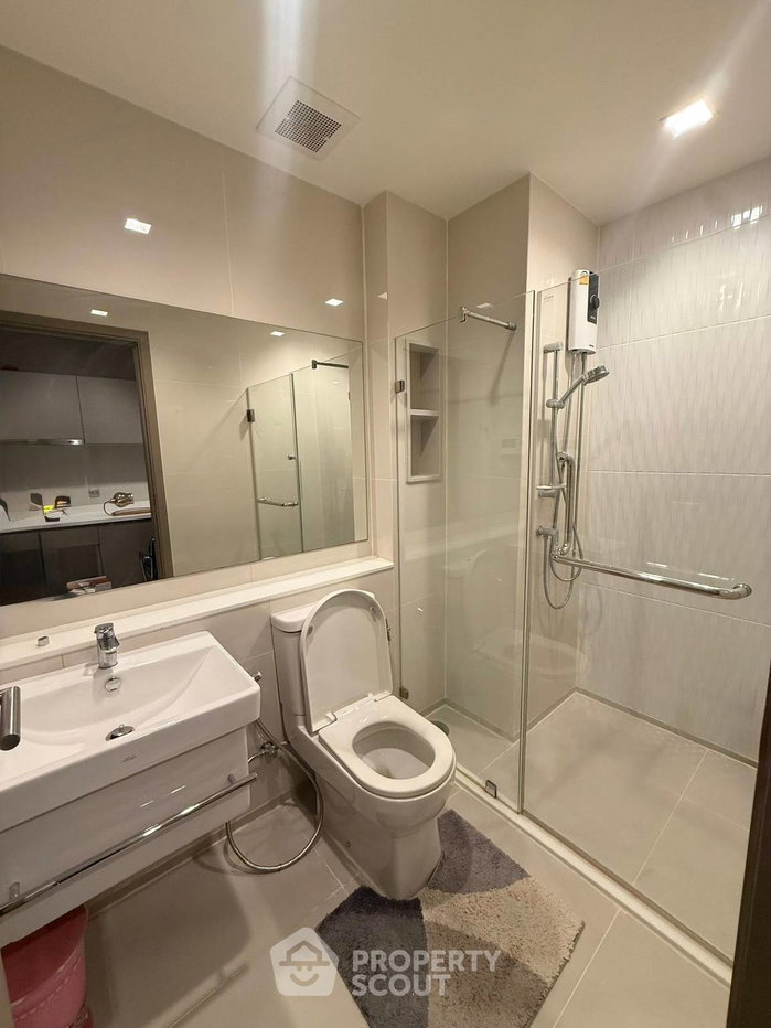 picture 1-BR Condo at Life Asoke - Rama 9 near MRT Phra Ram 9 (ID 2391388) - 10/10