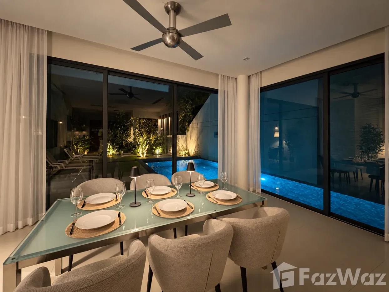 picture Luxury Four Bedroom Villa By The Sea 6866089 - 14/49