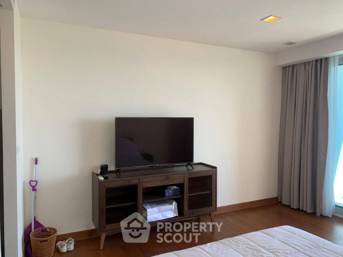 picture 1-BR Condo At The Riviera Palm Beach Wongamat (ID 3408598) - 5/8