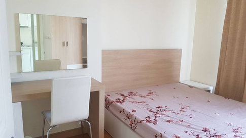 @Condorental condo for rent Life @ Phahon - Ari