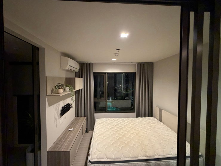 picture Life Sathorn Sierra for Rent | 1 Bedroom, 32 sqm, 11th Floor, Pool View - 8/11