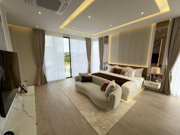 picture Luxury Pool Villa for sale , Mabprachan Pattaya  - 20/20