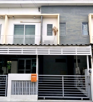 ทาวน์โฮม กรุงเทพมหานคร : ขาย ทาวน์โฮม  ชั้น  21.4 ตรว.ทำเลศักยภาพ