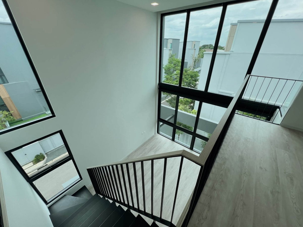 picture P0954/For Rent: VIVE Krungthep Kreetha  - 10/25