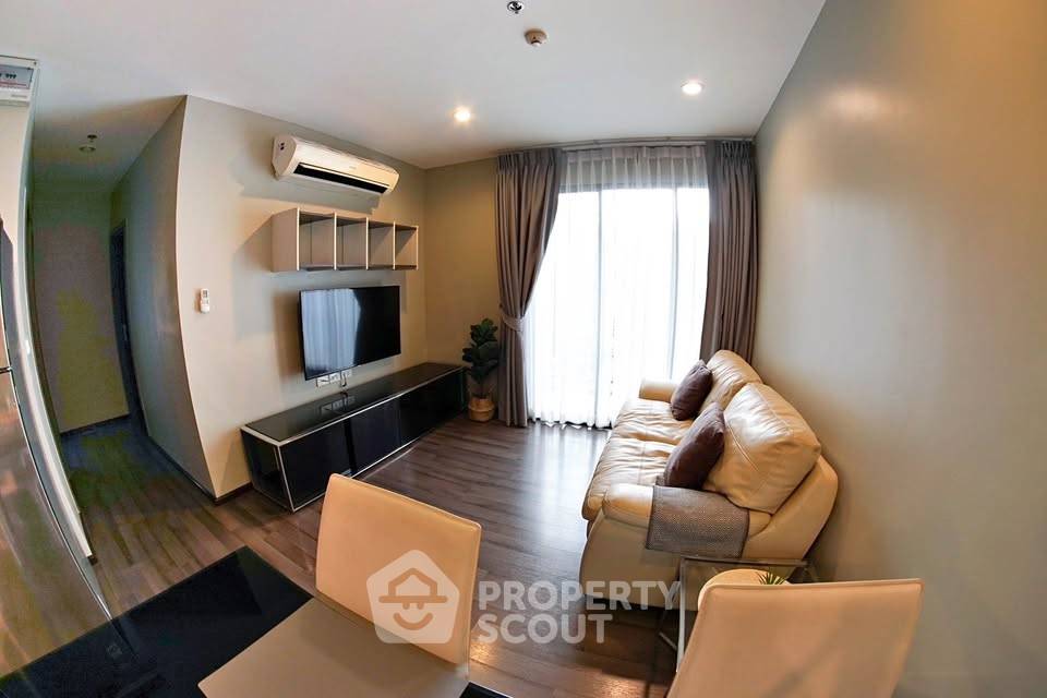 รูป คอนโด 2 ห้องนอน The Base Park West Sukhumvit 77 ใกล้ BTS อ่อนนุช (ID 3411658) - รูปที่ 1/8