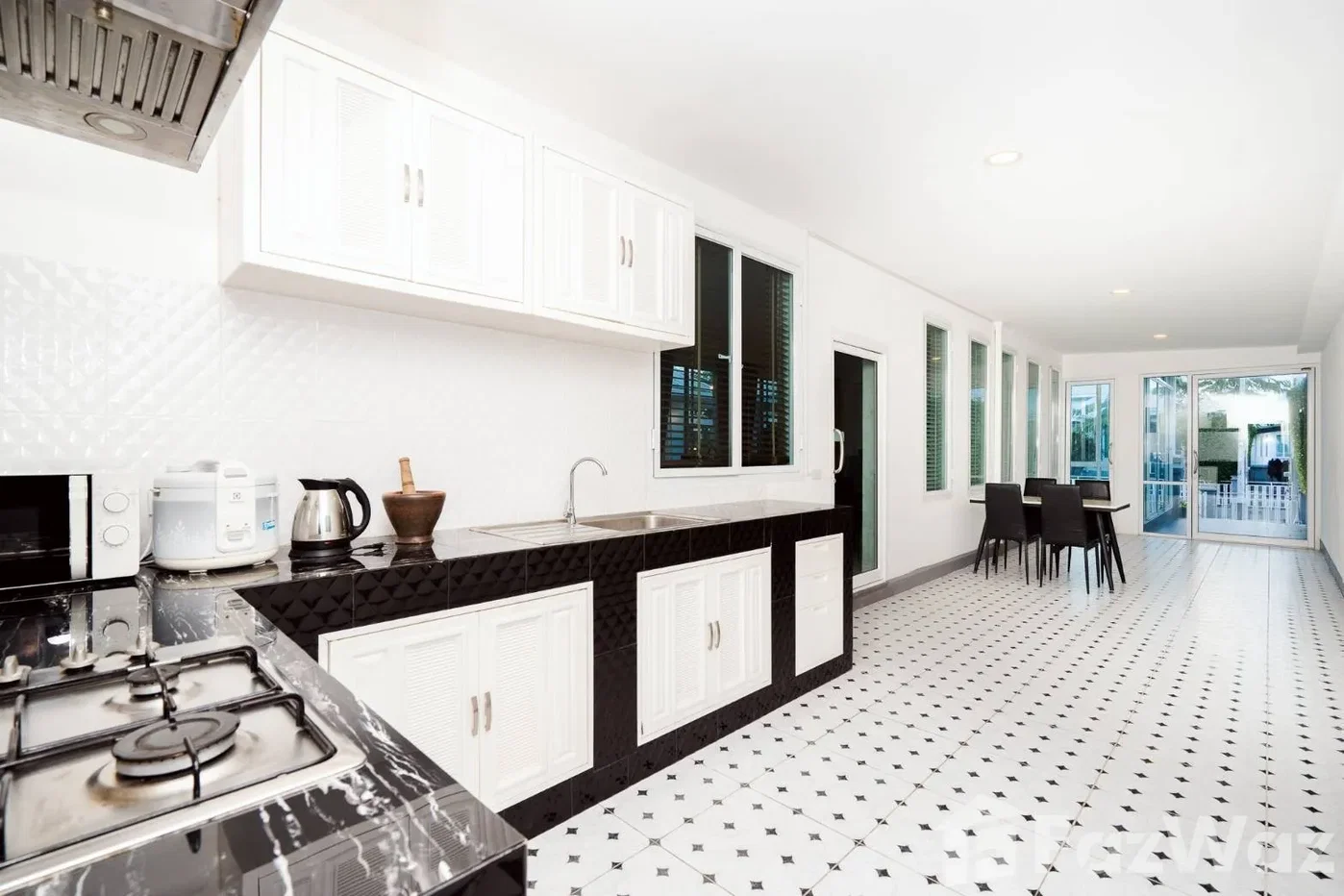 picture 4 Bedrooms 4 Bathroom for rent at Marwin Pool Villa 6865207 - 20/33