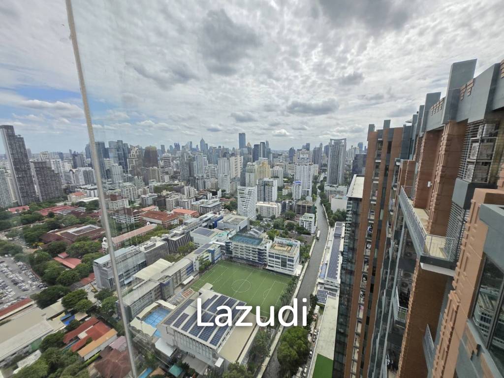 picture Villa Asoke 312.8 sqm Penthouse with Skyline Views in Bangkok - 10/10