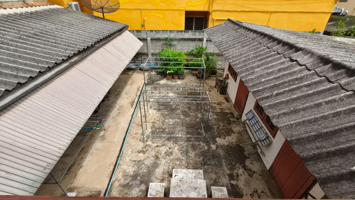 รูป บ้านเดี่ยว พร้อมหอพัก 8 ห้อง ที่ดิน 100 ตารางวา - รูปที่ 15/32