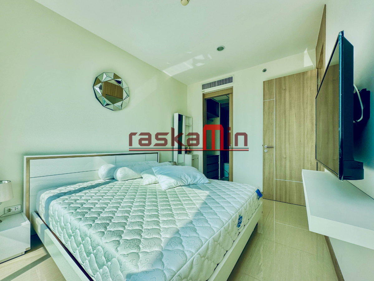 picture Sea View + Large Balcony – 1 Bed at The Riviera Wongamat (Building A) - 9/9