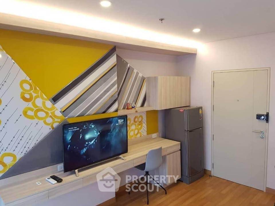 picture 16th-Floor 1-BR Lumpini Park Vibhavadi-Chatuchak, MRT Chatuchak Park (ID 3411871) - 2/5