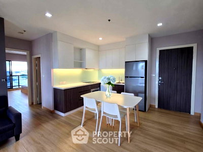 Condos for rent : 2-BR Urbano Absolute Condo Near BTS Krung Thon Buri (ID 3393384)