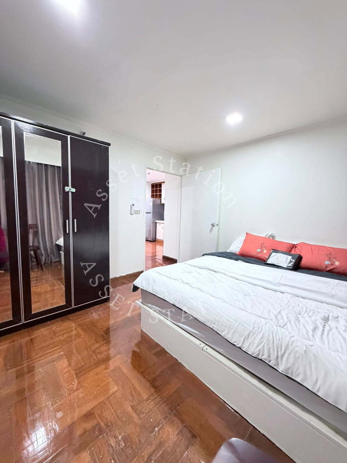 picture Wittayu Complex |🚅 Near BTS Ploen Chit and Central Embassy - 4/12