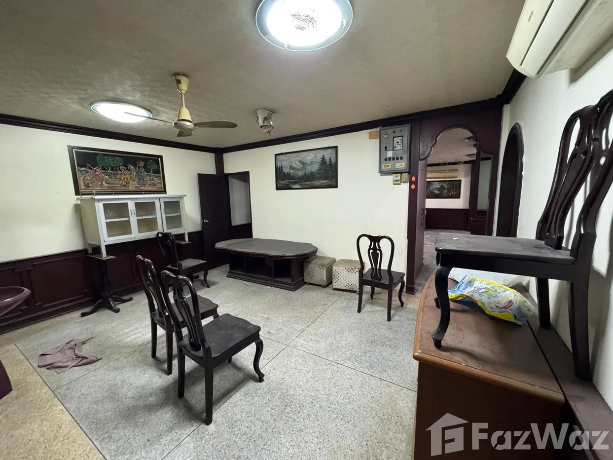 picture 4 Bedroom Townhouse for sale in Wat Tha Phra, Bangkok 6865644 - 12/30
