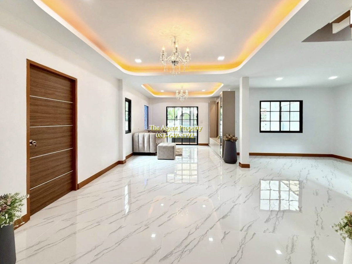 รูป ขายบ้านเดี่ยวหมู่บ้านณัฐวรรณ หนองจอก กระทุ่มราย สังฆสันติสุข 18 สุวินทวงศ์ นิมิตใหม่ บ้านรีโนเวทใหม่ 55.1 ตร.ว. 4 นอน 2 น้ำ พร้อมอยู่ ราคา 3.89 ล้าน - รูปที่ 10/31