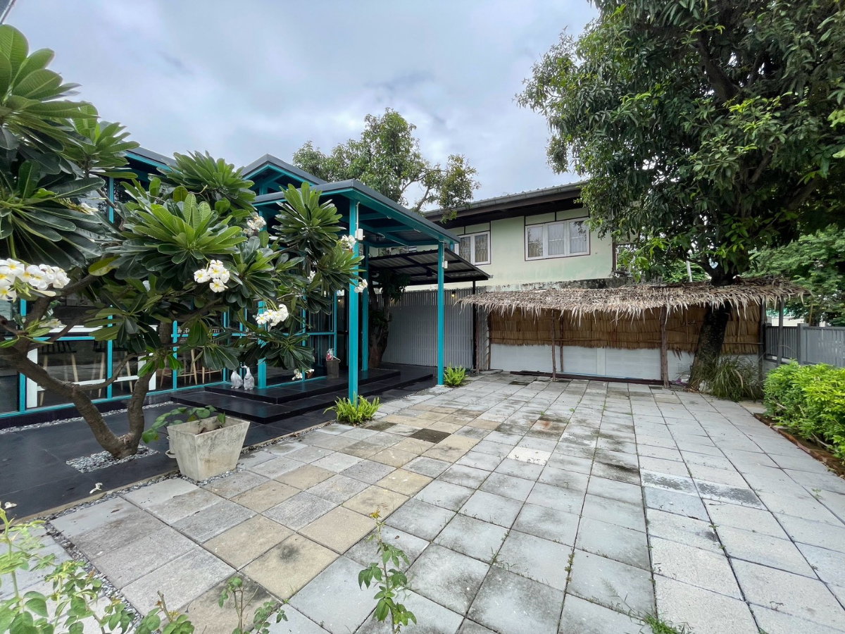 รูป ขายบ้านเดี่ยว 2 หลังในพื้นที่เดียวกัน ประชาชื่น 12 | ที่ดิน 83 ตร.ว. | รีโนเวทใหม่ | เหมาะอยู่อาศัย + ทำธุรกิจ / คาเฟ่ / ร้านอาหาร - รูปที่ 29/29