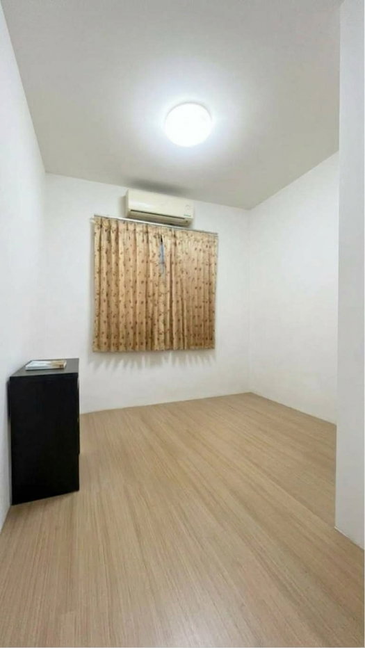 picture Two story townhome for Sale a prime location - 21/23