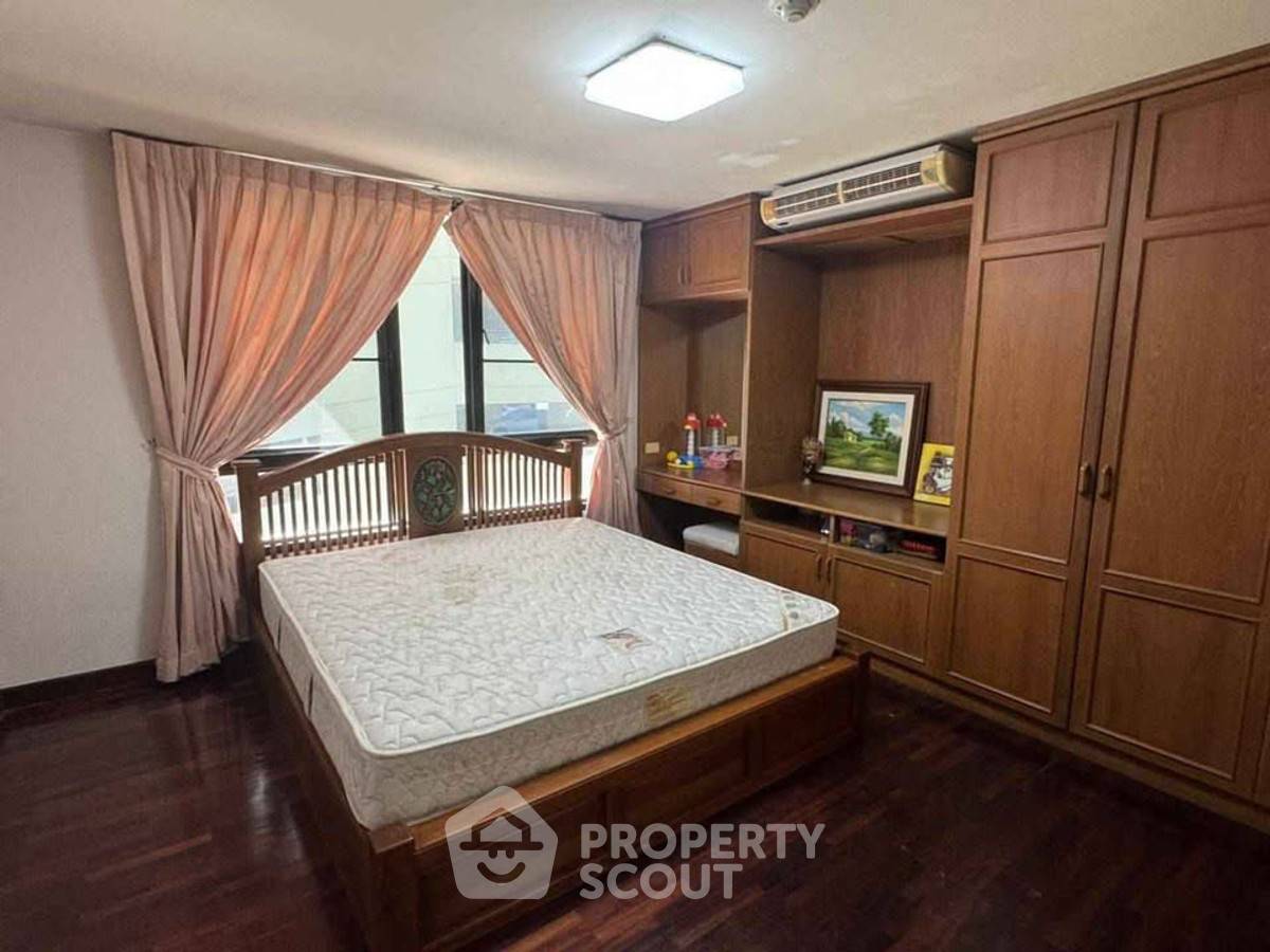 รูป คอนโด 3 ห้องนอน 145 ตร.ม. ให้เช่า Baan Chan Condominium ทองหล่อ (ID 2472101) - รูปที่ 4/10