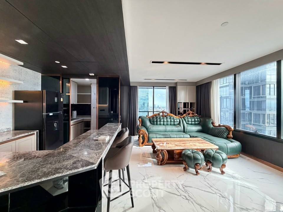 picture Spacious 3-BR 166 Sqm At M Silom Near BTS Chong Nonsi (ID 3412321) - 2/9