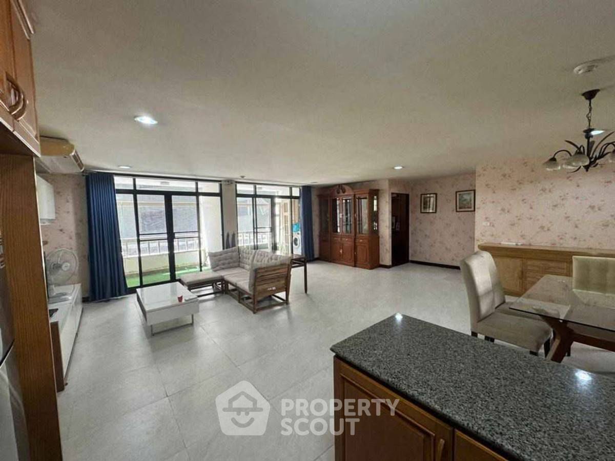 รูป คอนโด 3 ห้องนอน 145 ตร.ม. ให้เช่า Baan Chan Condominium ทองหล่อ (ID 2472101) - รูปที่ 1/10