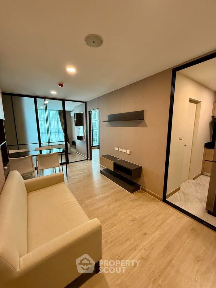 picture 1-BR Condo At The Cube Urban Sathorn - Chan, BTS Saphan Taksin (ID 3412753) - 3/9