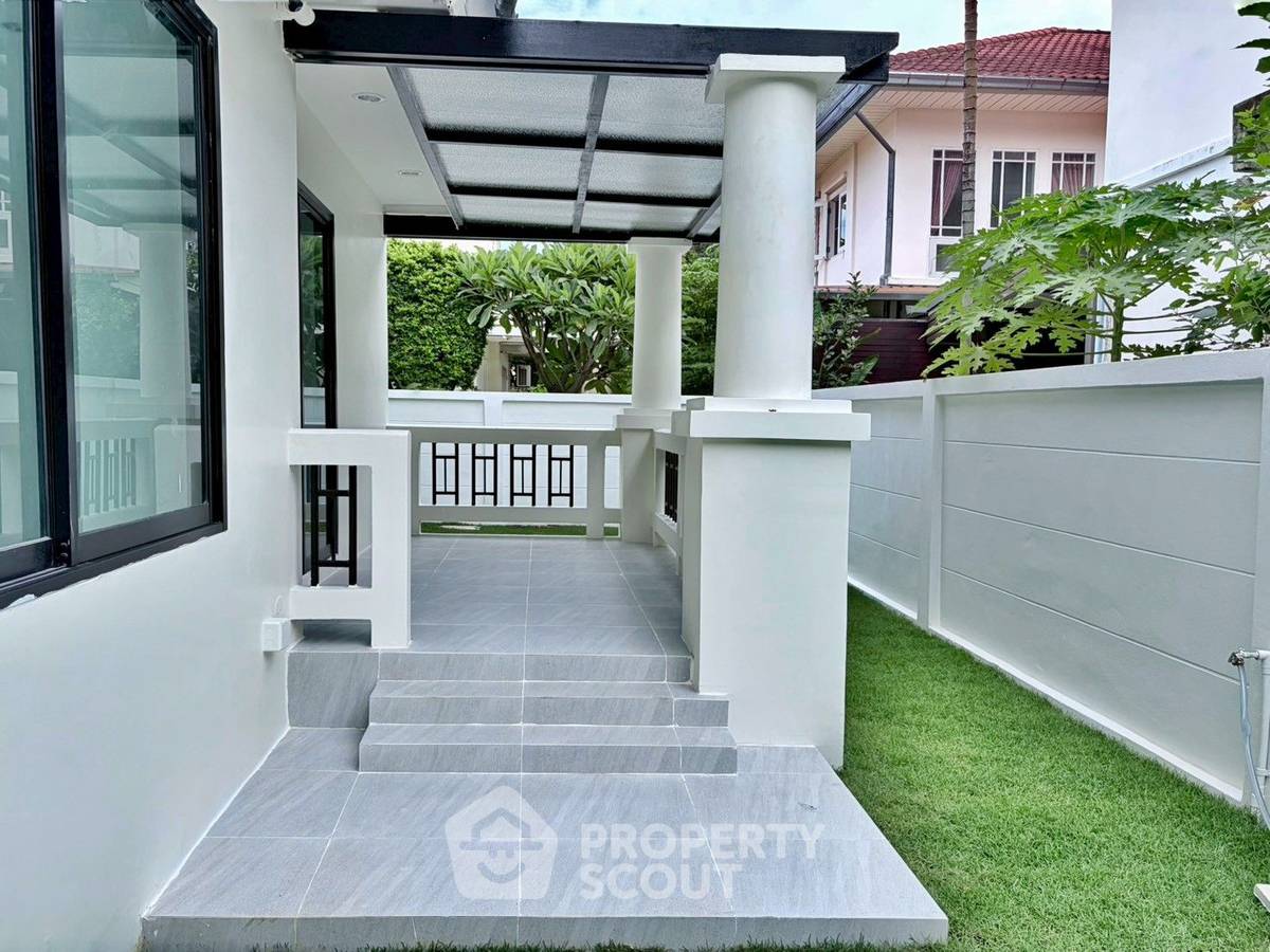 picture 3-BR House at Perfect Place Rattanathibet near MRT Sai Ma (ID 3413176) - 23/24