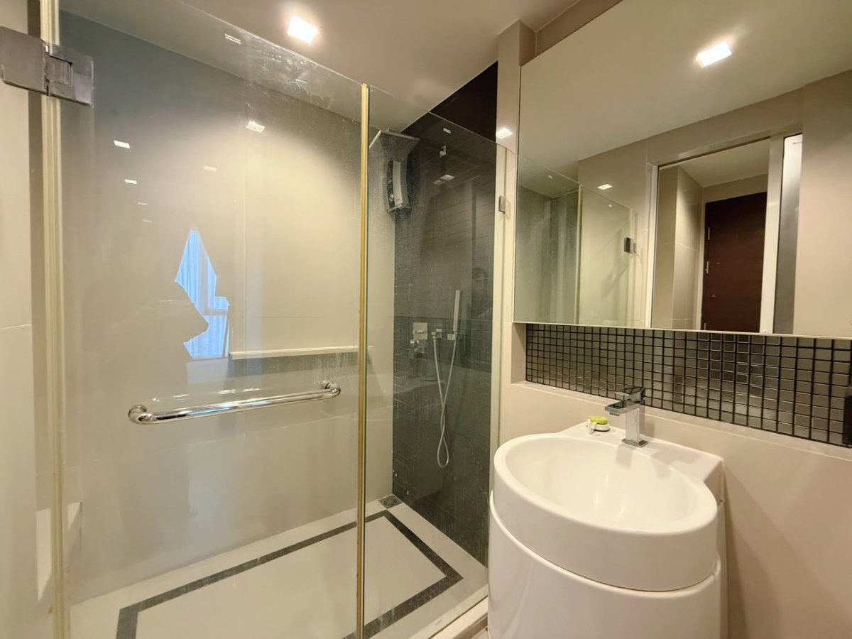 picture Condo for Rent at Rhythm Sathorn (D6910078) ID Line : @condo98 - 6/14