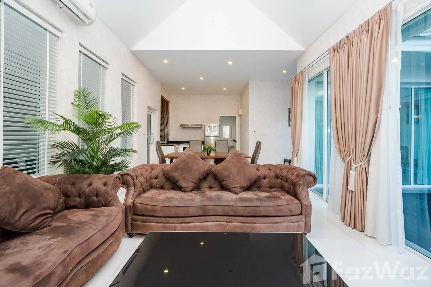 picture 4 Bedrooms 4 Bathroom for rent at Marwin Pool Villa 6865207 - 14/33