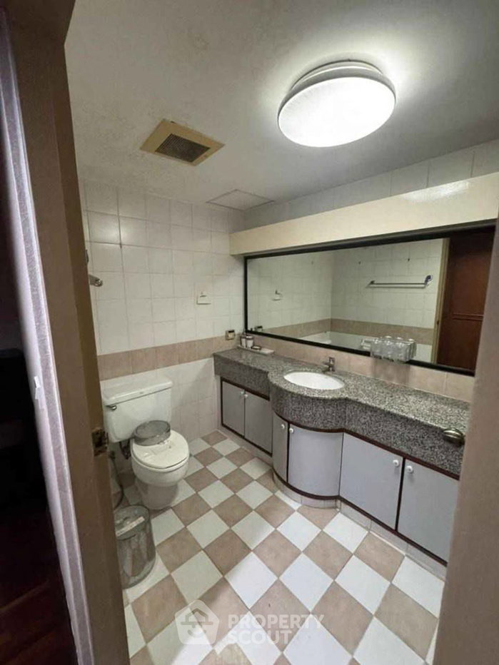รูป คอนโด 3 ห้องนอน 145 ตร.ม. ให้เช่า Baan Chan Condominium ทองหล่อ (ID 2472101) - รูปที่ 8/10