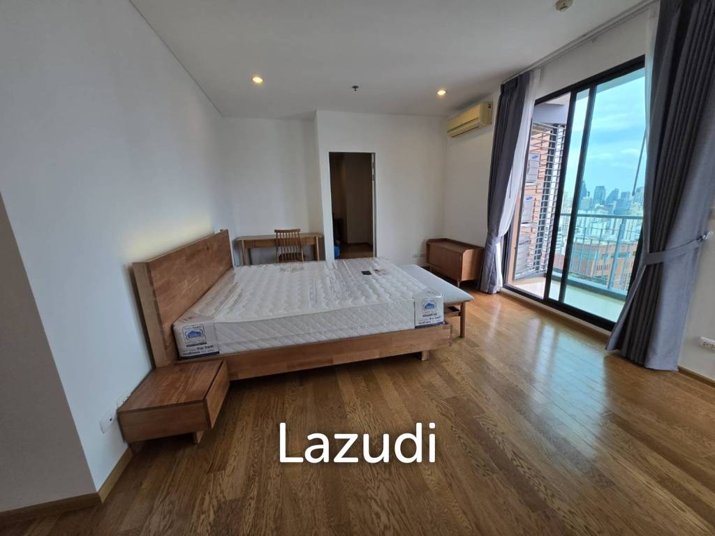 picture Villa Asoke 312.8 sqm Penthouse with Skyline Views in Bangkok - 7/10